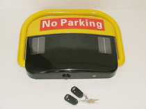 automatic parking barrier with rechargeable battery